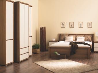 Free I-1380 íróasztal