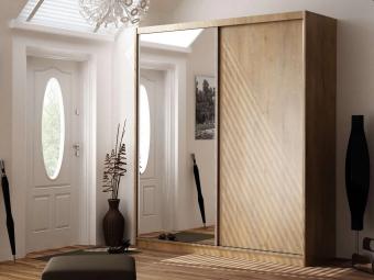 Maciej tolóajtós gardróbszekrény 1