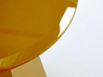 Loca dohányzóasztal