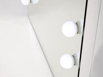 Pearl tükör
